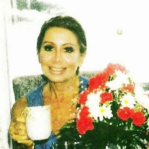 Meet your Posher, Josemarie